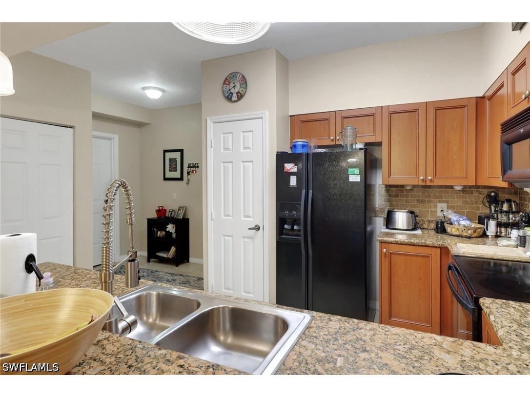 20257 Royal Villagio Court #106 Estero FL 33928 226021017 image6
