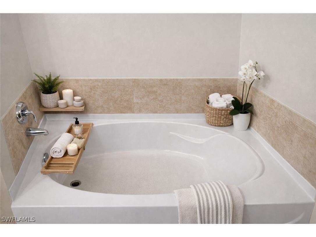 20257 Royal Villagio Court #203 Estero FL 33928 226006433 image14