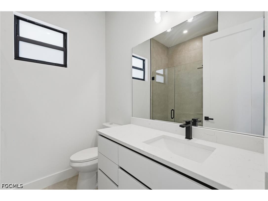 2026 NW 21st Street Cape Coral FL 33993 2026029254 image33