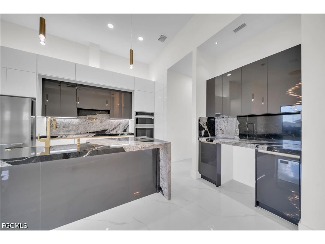 2026 Santa Barbara Boulevard N Cape Coral FL 33993 2026016244 image20