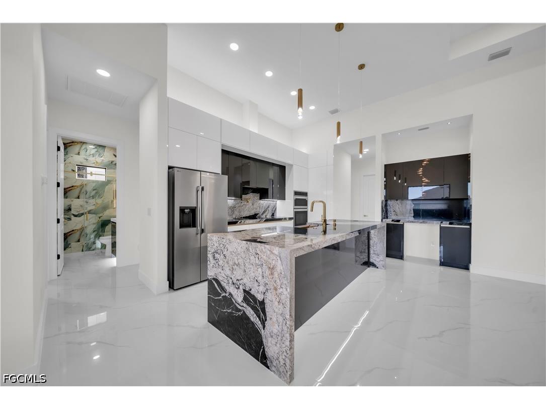 2026 Santa Barbara Boulevard N Cape Coral FL 33993 2026016244 image23