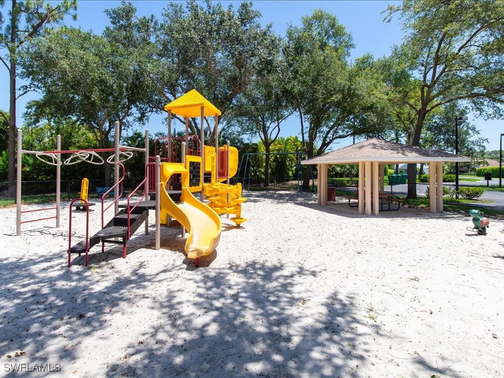 2026 Terrazzo Lane Naples FL 34104 225064855 image37