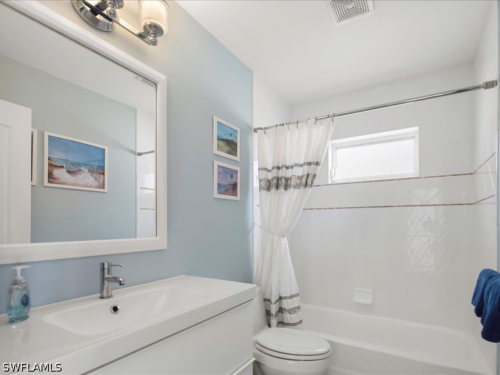 2026 Terrazzo Lane Naples FL 34104 226014459 image25