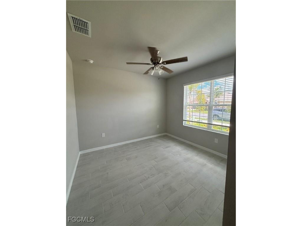 20261 Camino Torcido Loop North Fort Myers FL 33917 2025018216 image4