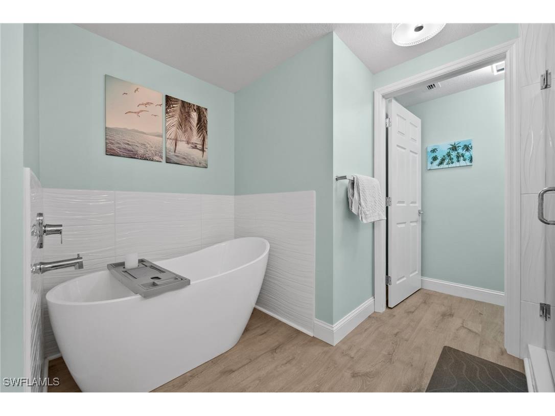 20261 Estero Gardens Circle #207 Estero FL 33928 225064234 image5