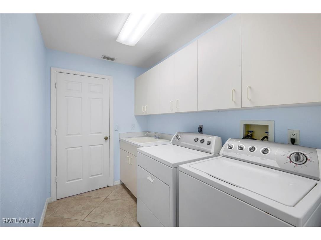 20265 Country Club Drive Estero FL 33928 225076883 image28