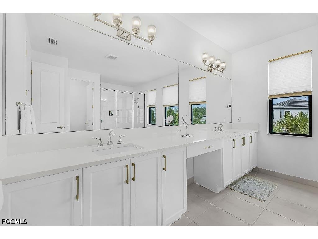 20269 Fair Oak Lane Estero FL 33928 2026024152 image10