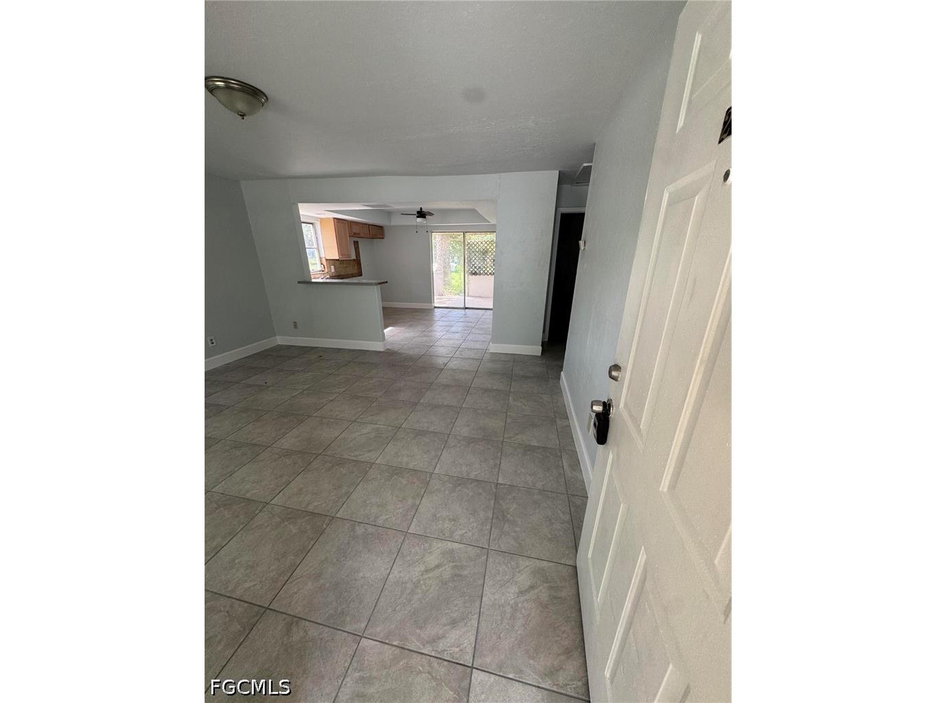2027 Eloise Circle North Fort Myers FL 33917 2026025521 image7