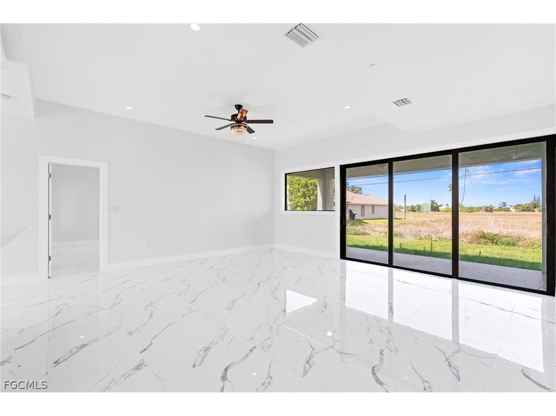 2027 NE 18th Street Cape Coral FL 33909 2026010449 image14