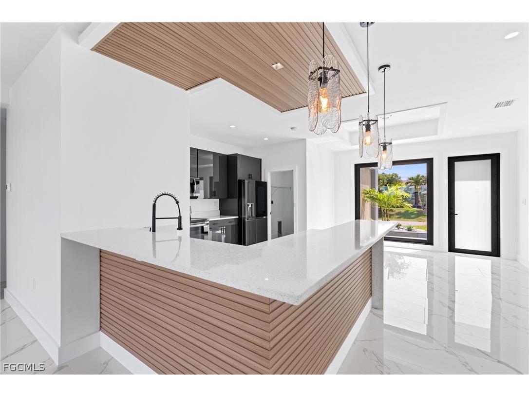 2027 NE 18th Street Cape Coral FL 33909 2026010449 image19