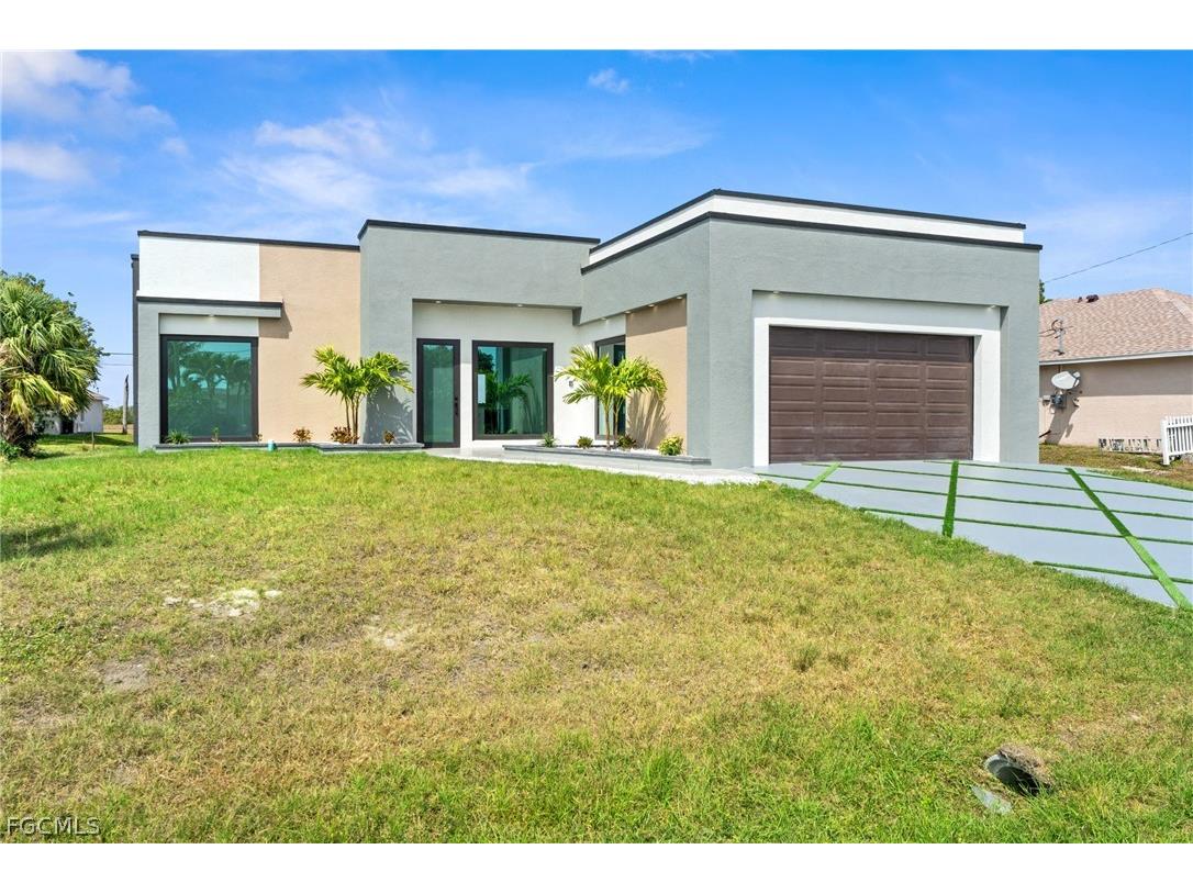 2027 NE 18th Street Cape Coral FL 33909 2026010449 image3