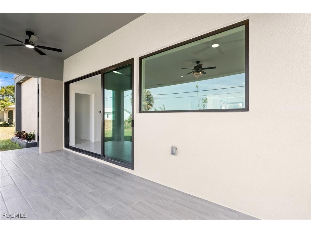 2027 NE 18th Street Cape Coral FL 33909 2026010449 image40