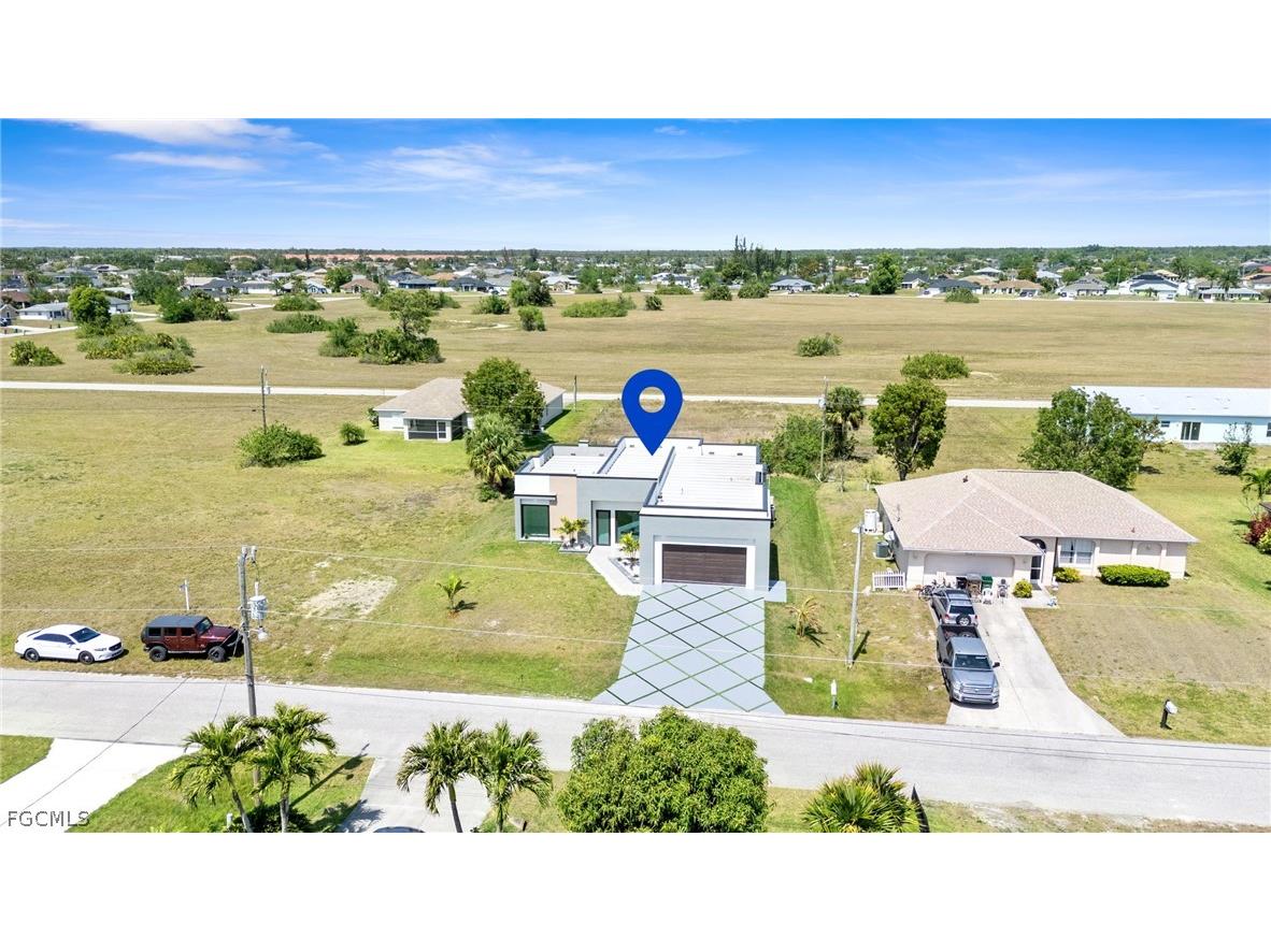 2027 NE 18th Street Cape Coral FL 33909 2026010449 image9