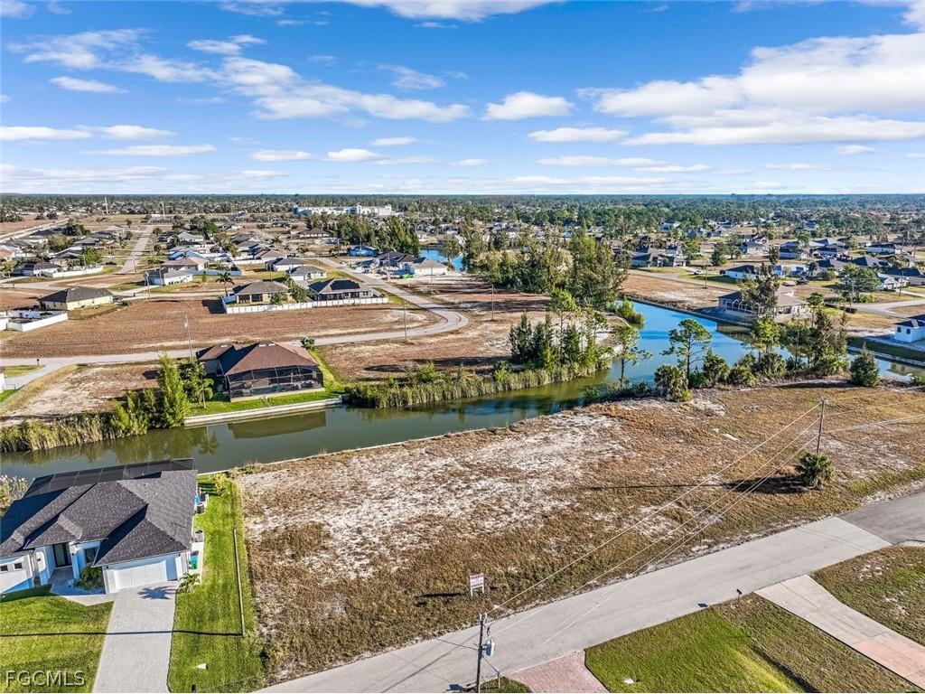 2027 NE 34th Terrace Cape Coral FL 33909 2026010302 image16