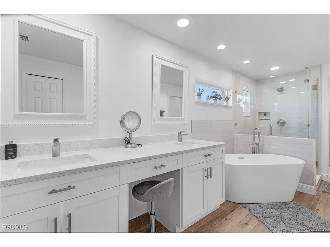 2027 SE 21st Street Cape Coral FL 33990 2025013732 image17