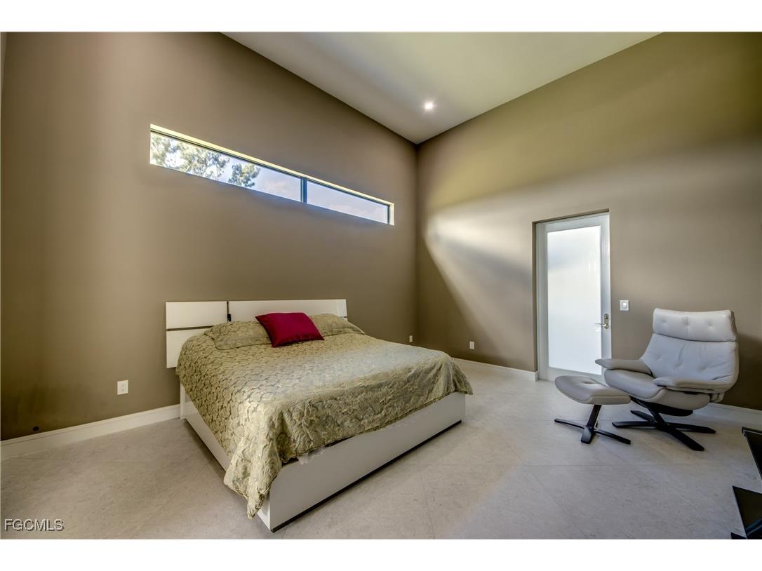 2028 NW 32nd Place Cape Coral FL 33993 2025013730 image19