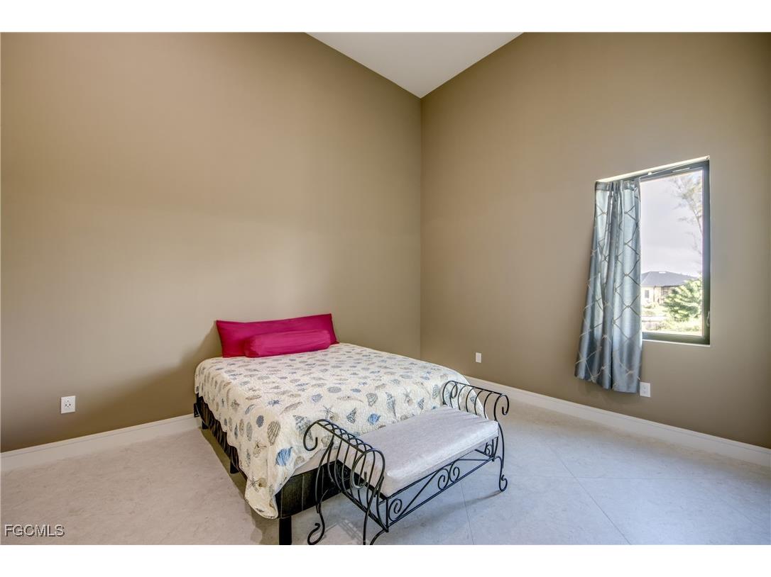 2028 NW 32nd Place Cape Coral FL 33993 2025013730 image29