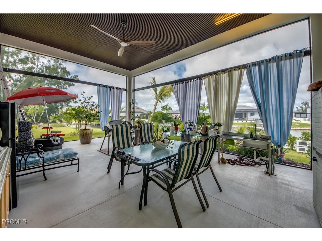 2028 NW 32nd Place Cape Coral FL 33993 2025013730 image33