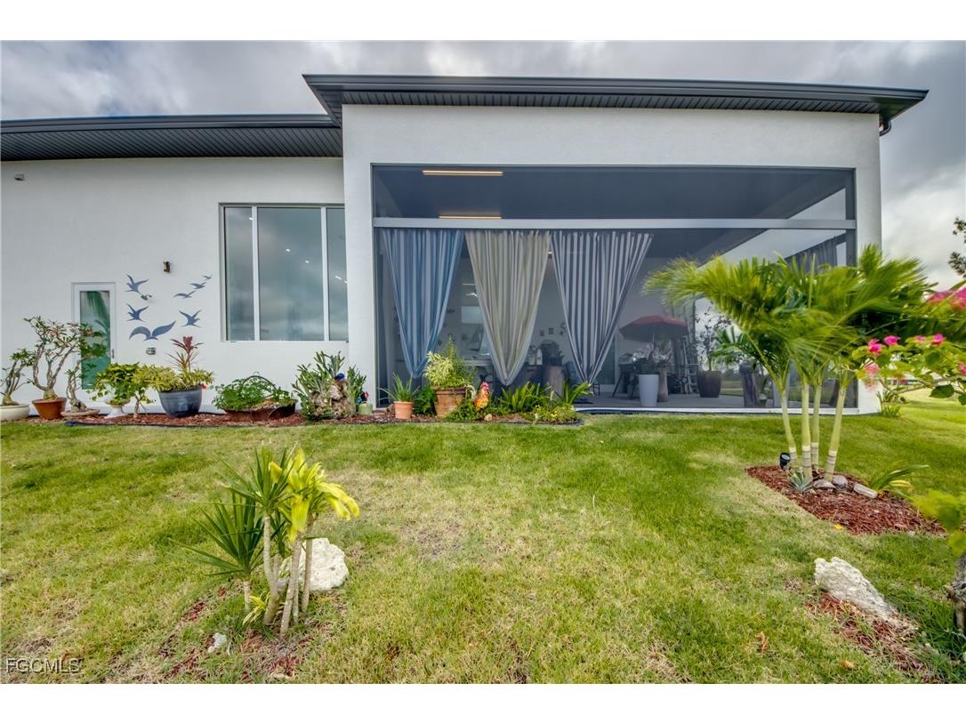 2028 NW 32nd Place Cape Coral FL 33993 2025013730 image37