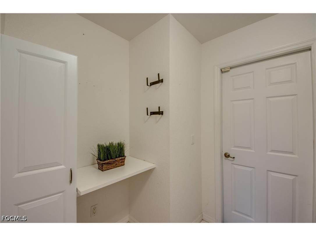 2028 SW 44th Terrace Cape Coral FL 33914 2026030603 image32