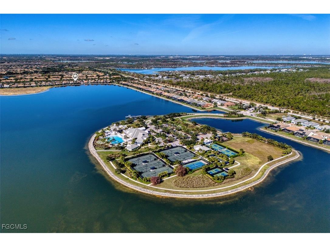 20285 Corkscrew Shores Boulevard Estero FL 33928 2026000952 image1