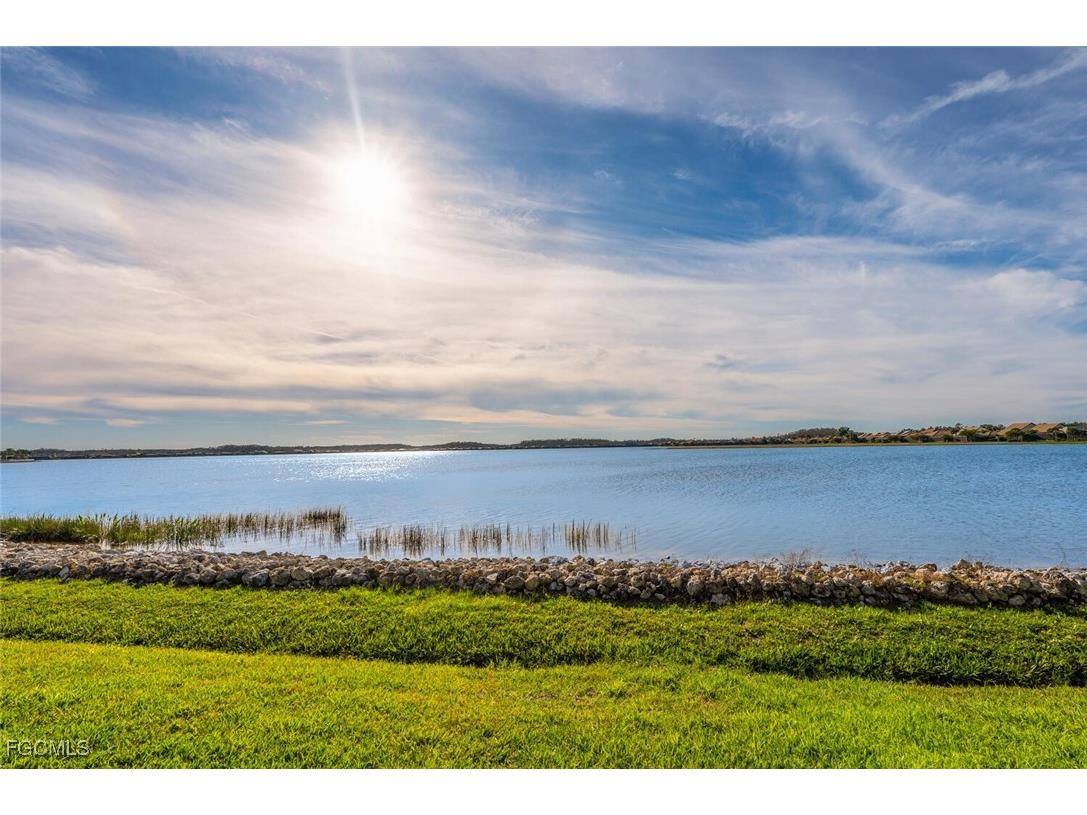 20285 Corkscrew Shores Boulevard Estero FL 33928 2026000952 image28
