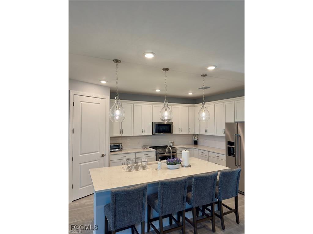 20285 Napa Loop Estero FL 33928 2025024427 image9