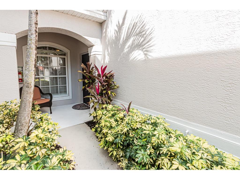 2029 Crestview Way #105 Naples FL 34119 226003351 image3