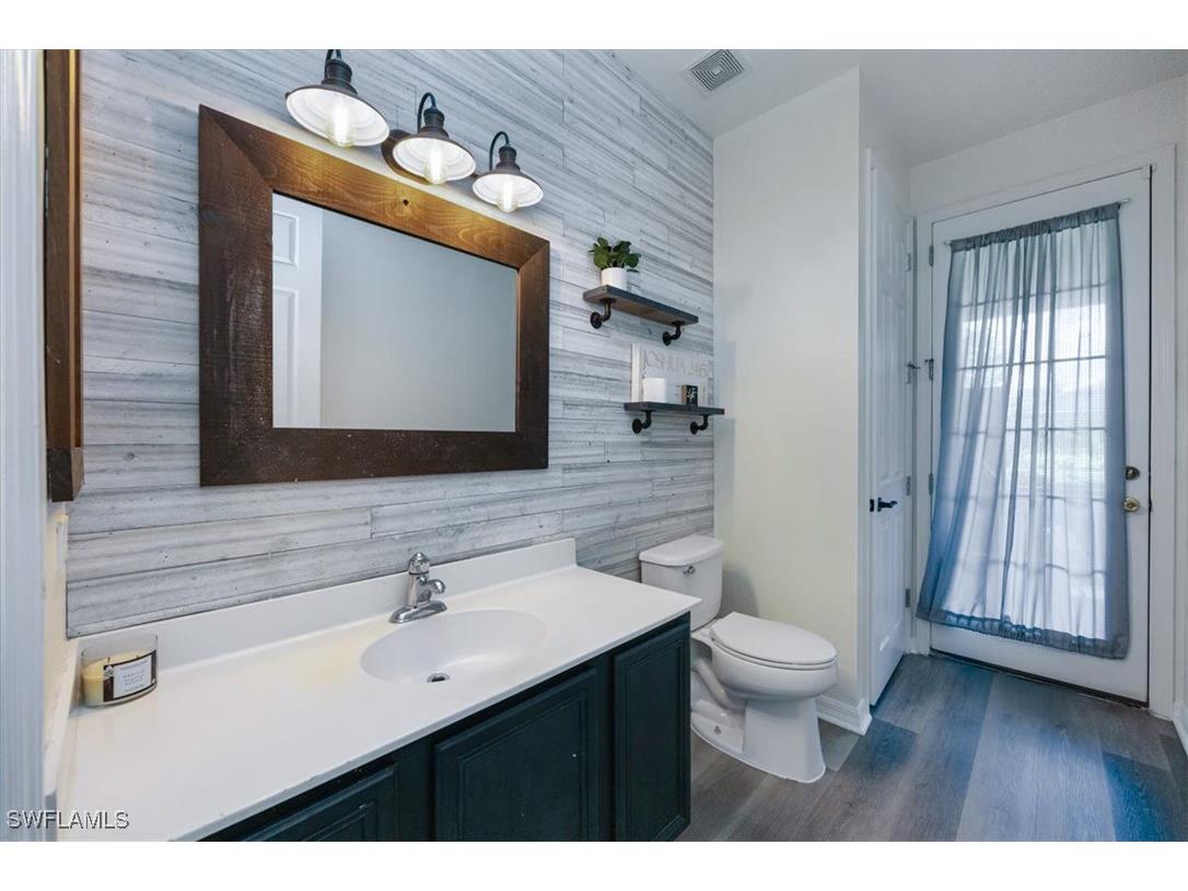 2029 Fairmont Lane Naples FL 34120 225080824 image24