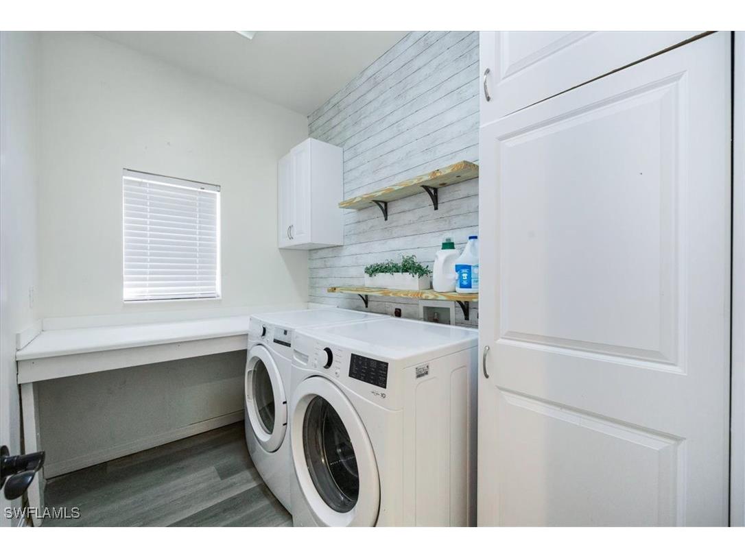 2029 Fairmont Lane Naples FL 34120 225080824 image25