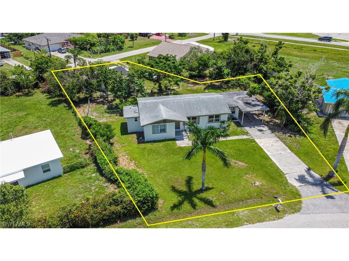 2029 Maravilla Circle Fort Myers FL 33901 223050659 image1