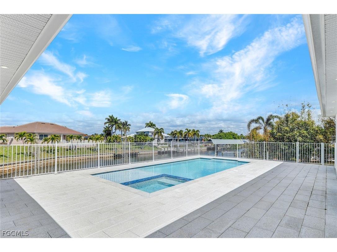 2029 SW 41st Street Cape Coral FL 33914 2026011533 image33