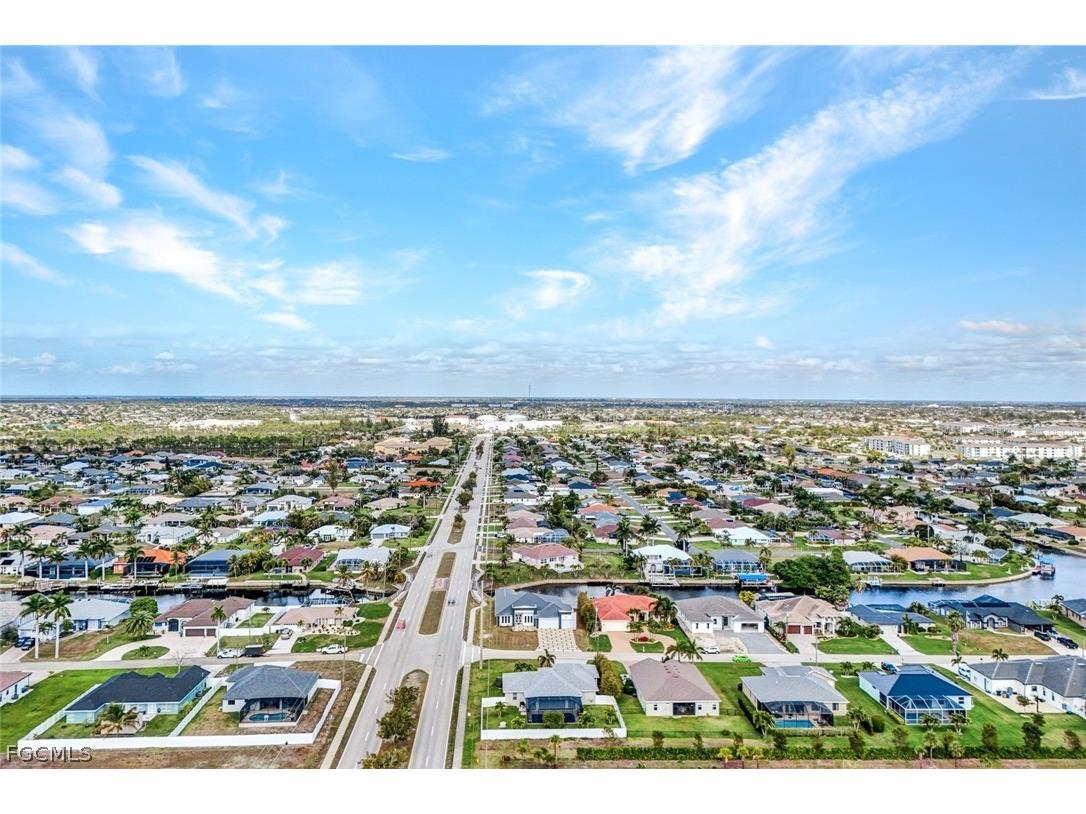 2029 SW 41st Street Cape Coral FL 33914 2026011533 image40