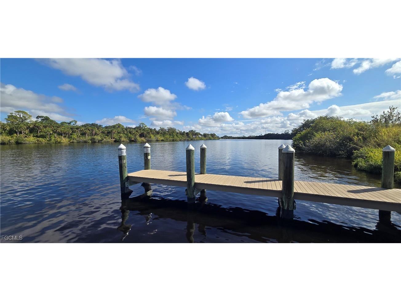 2029 Silk Bay Boulevard Alva FL 33920 2026000875 image18