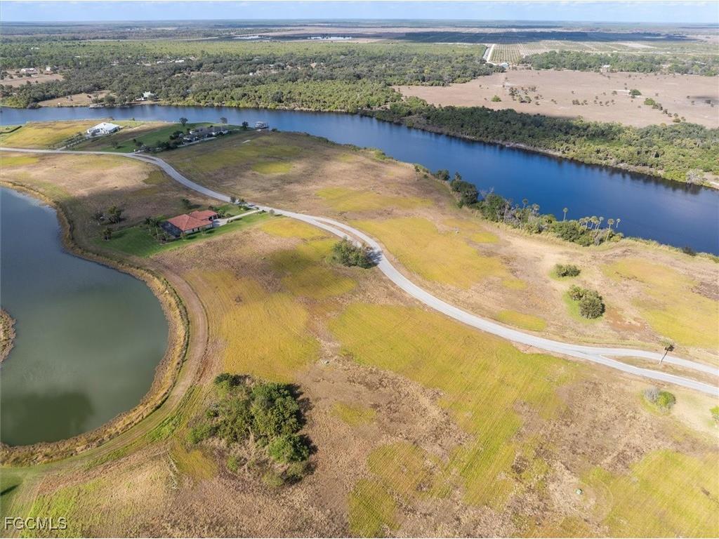 2029 Silk Bay Boulevard Alva FL 33920 2026000875 image6