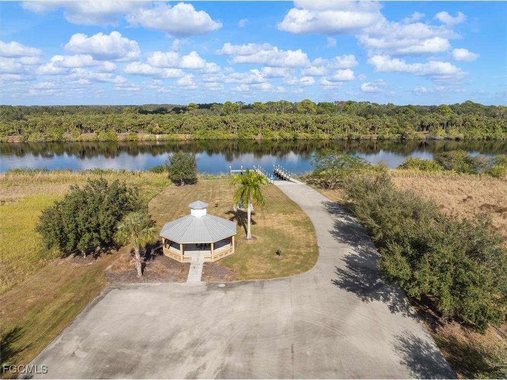 2029 Silk Bay Boulevard Alva FL 33920 2026000875 image9