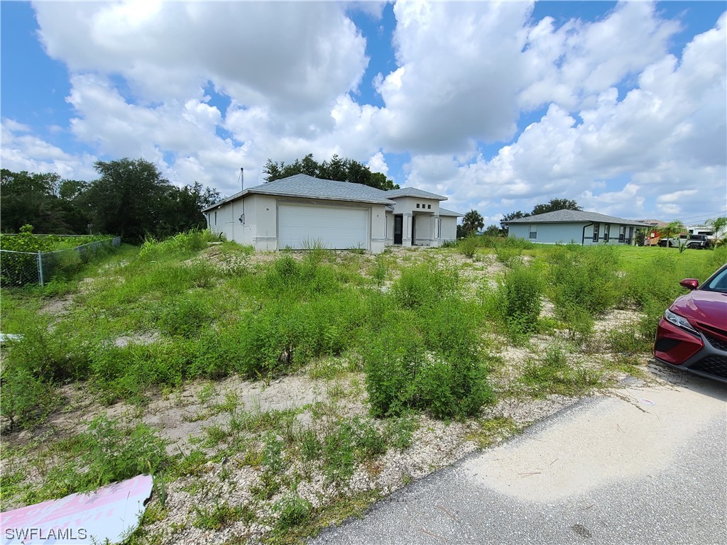 2029 Xelda Avenue N Lehigh Acres FL 33971 221088130 image1