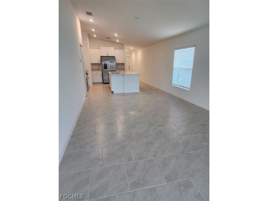 20291 Caroline Creek Place Lehigh Acres FL 33974 2026010869 image5