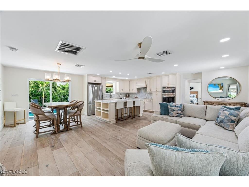 203 1st Street Bonita Springs FL 34134 225064476 image4