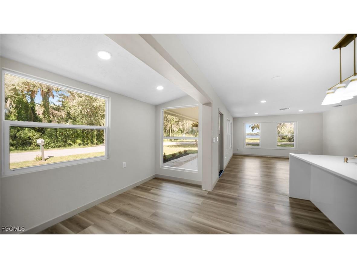 203 Carol Way Fort Myers FL 33905 2025006736 image11