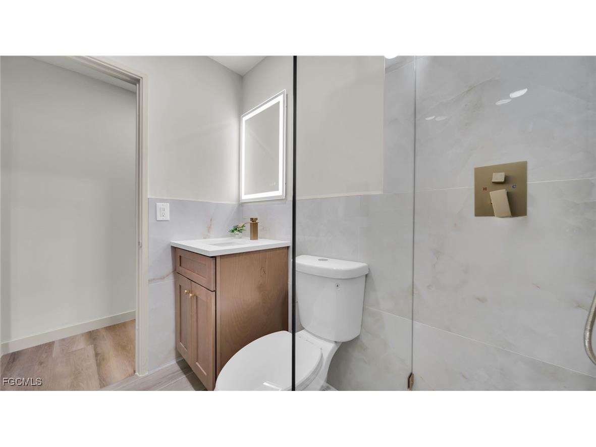 203 Carol Way Fort Myers FL 33905 2025006736 image26