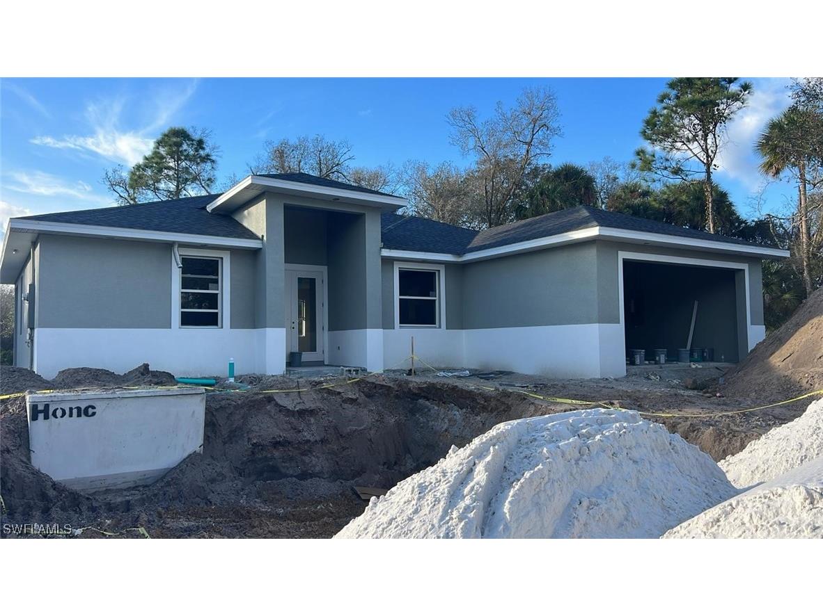 203 Clover Avenue Labelle FL 33935 223017108 image1