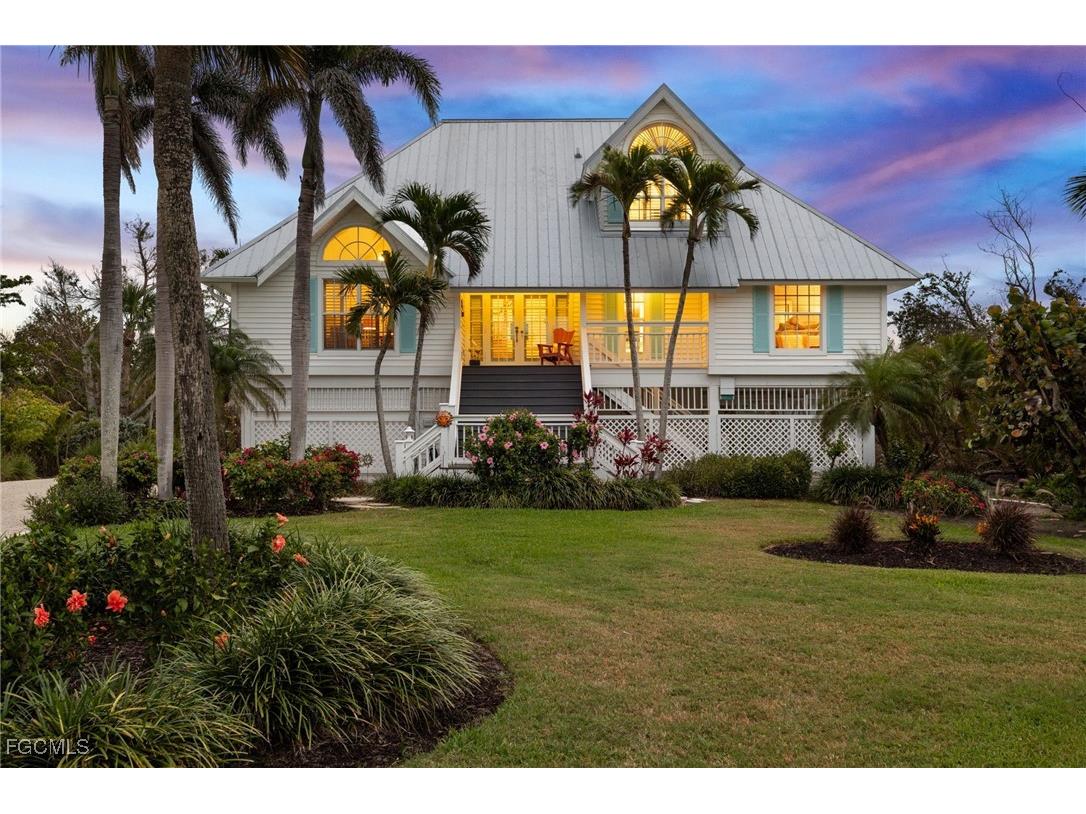 203 Daniel Drive Sanibel FL 33957 2025016699 image1