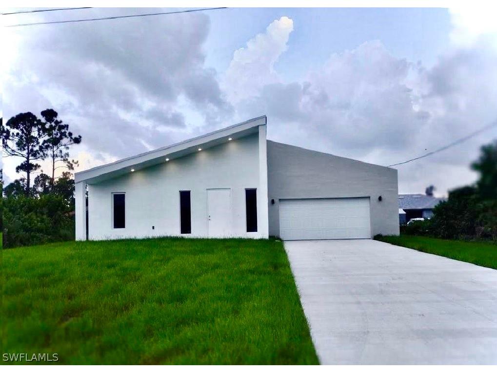203 E 15 Street Lehigh Acres FL 33972 224047856 image1