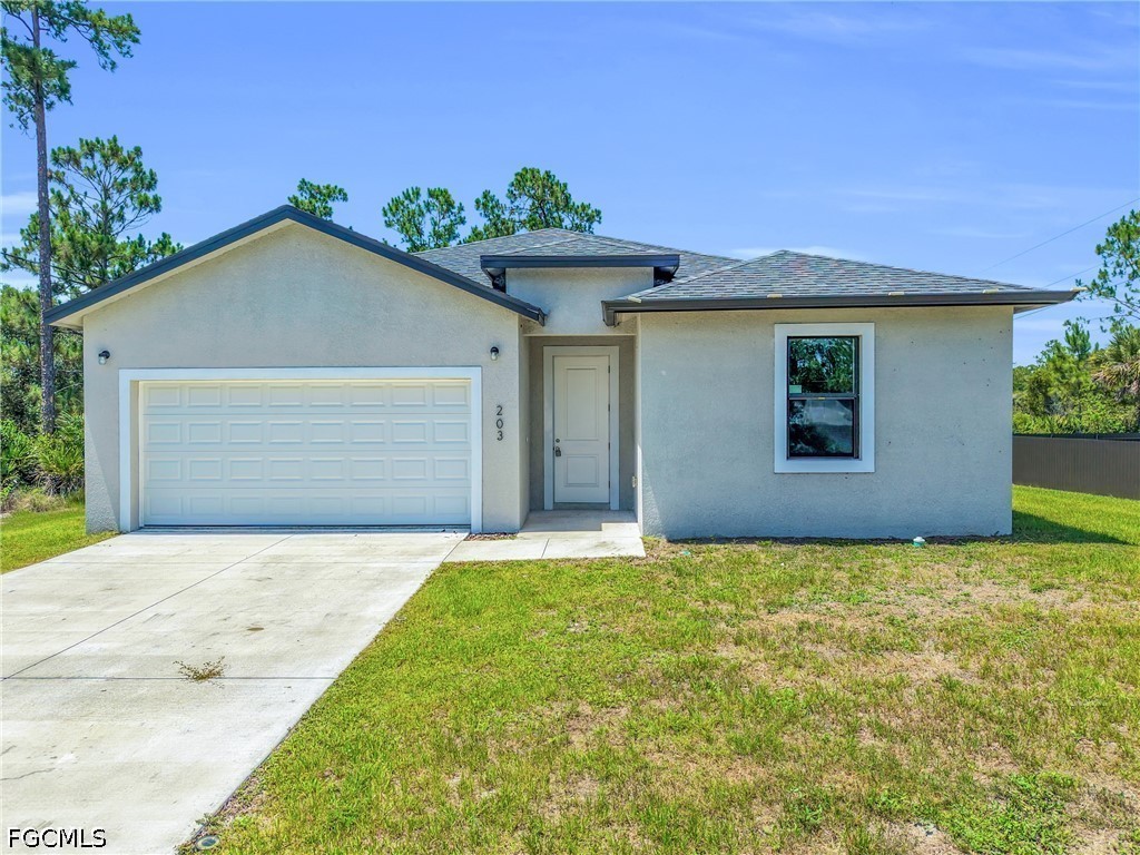 203 E 17th Street Lehigh Acres FL 33972 2026025639 image1