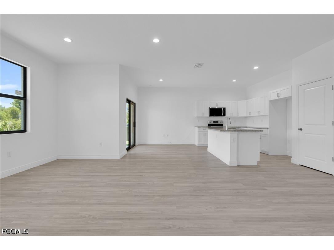 203 E 17th Street Lehigh Acres FL 33972 2026025639 image5
