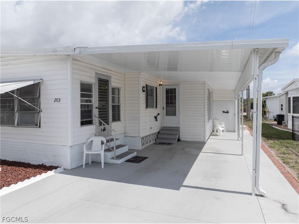 203 Harvest Lane North Fort Myers FL 33917 2026012418 image26
