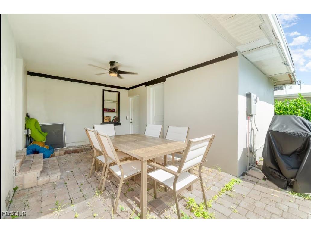 203 Kingston Drive Fort Myers FL 33905 2025002994 image14