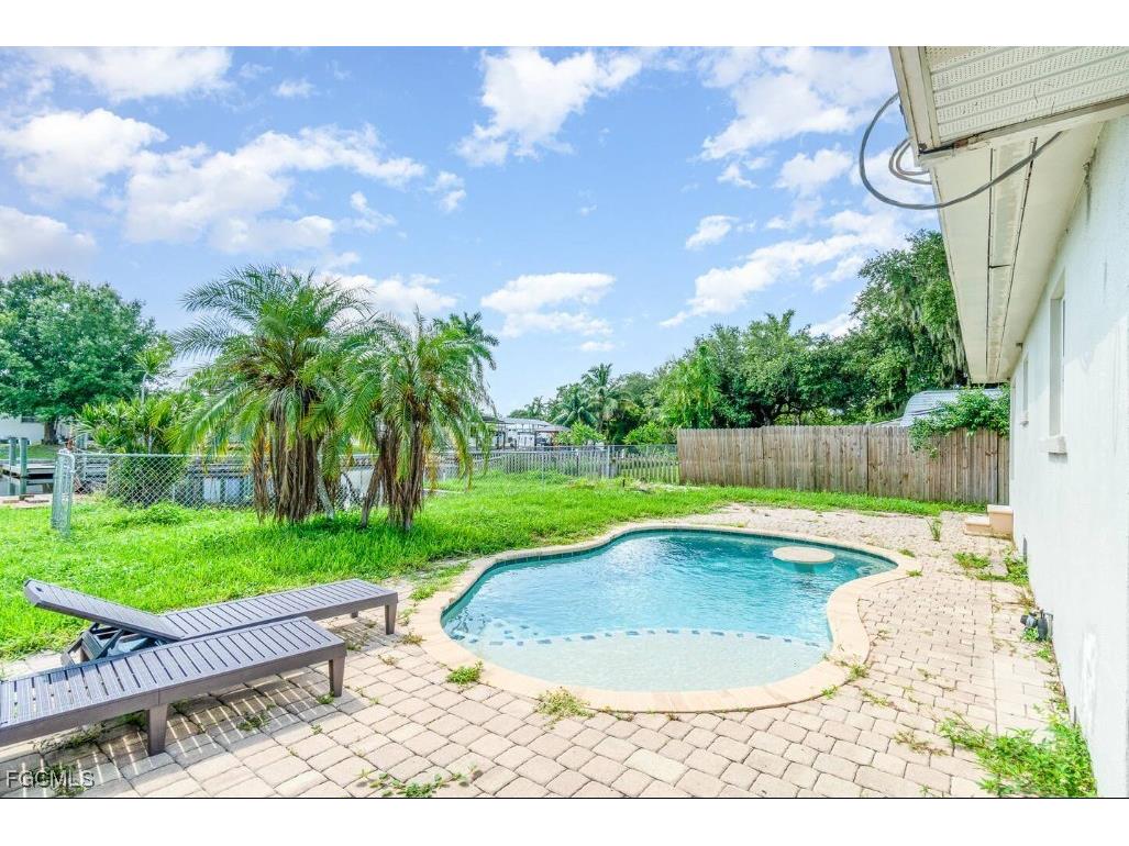 203 Kingston Drive Fort Myers FL 33905 2025002994 image21