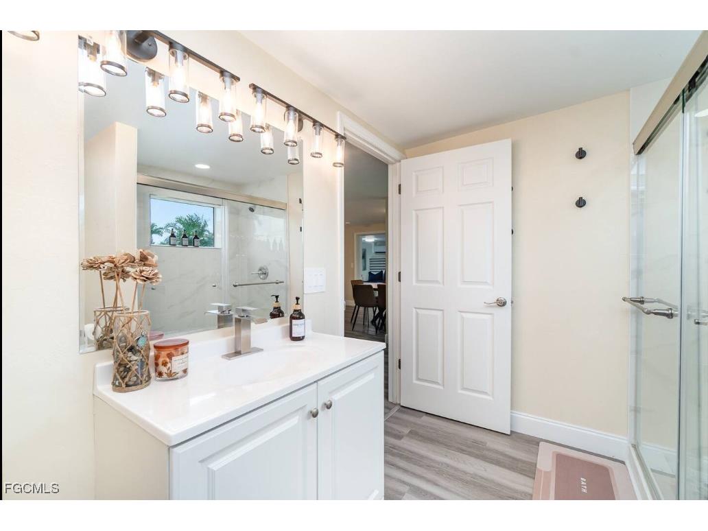 203 Kingston Drive Fort Myers FL 33905 2025002994 image9